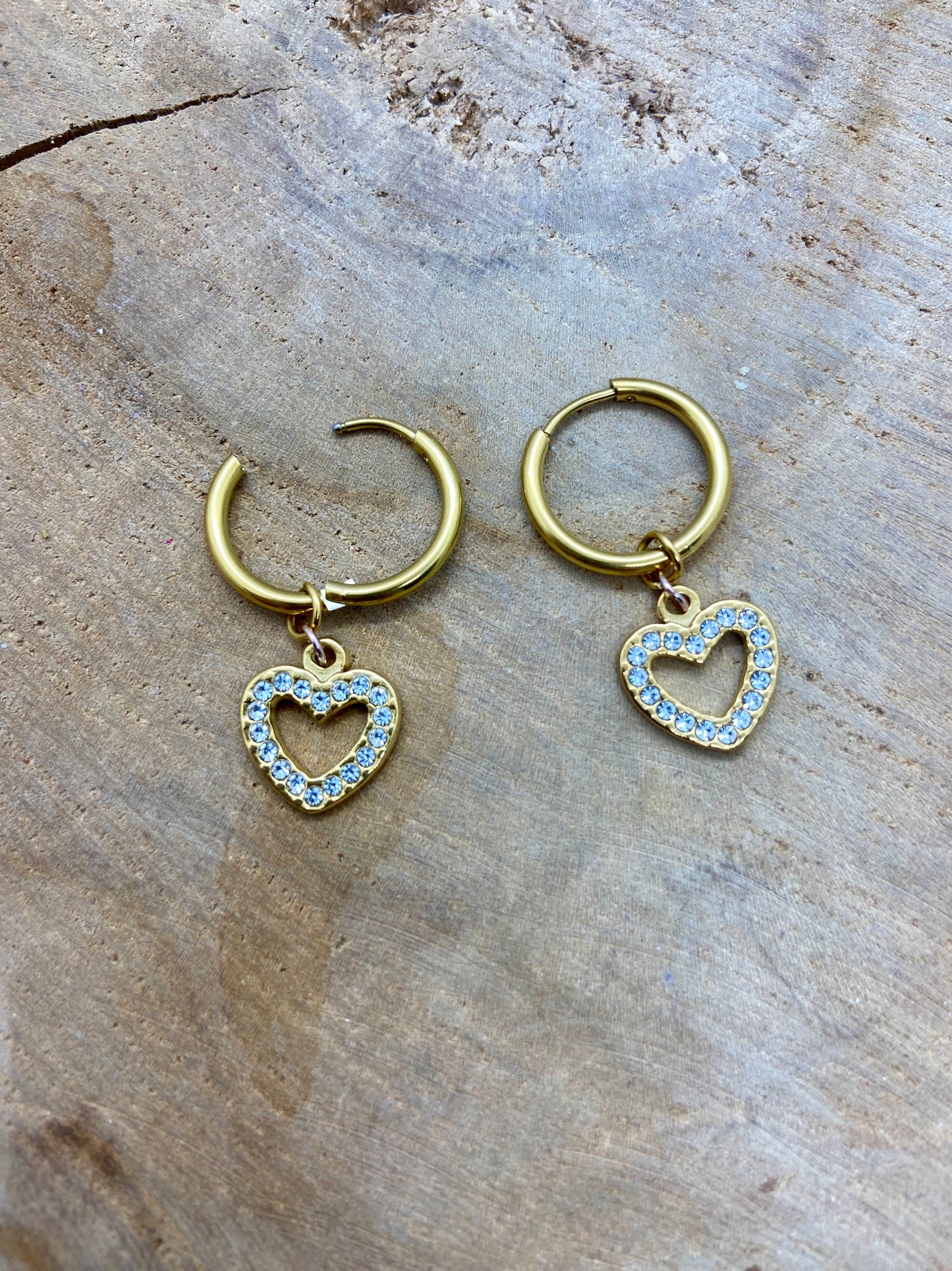 paire de boucles d’oreilles, créoles, acier inoxydable, dorées, pendentif, cœur pavé de strass