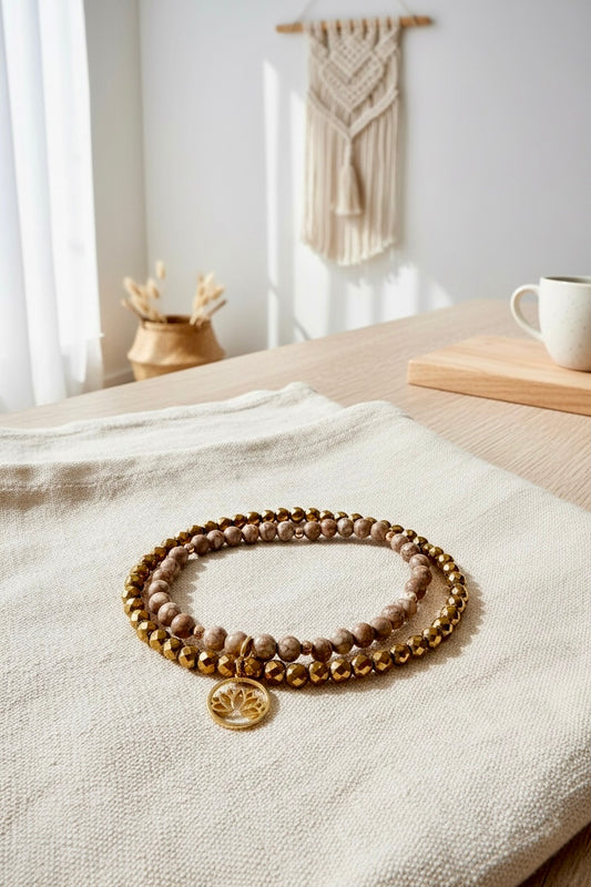 Bracelets en Pierre de Maifan & Pyrite naturelle – Lotus doré