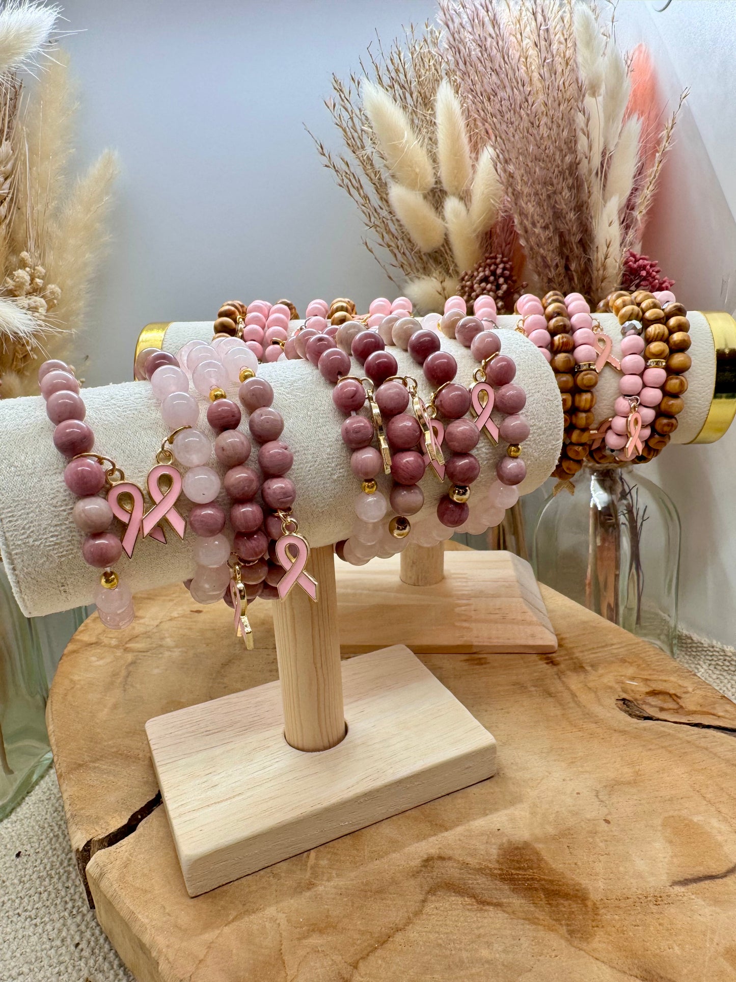 bracelet en pierre naturelle octobre, rose