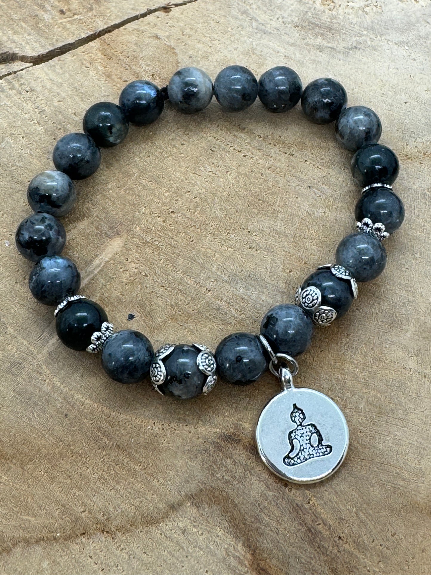 bracelet en pierre naturelle, labradorite sur le thème du yoga et des énergies