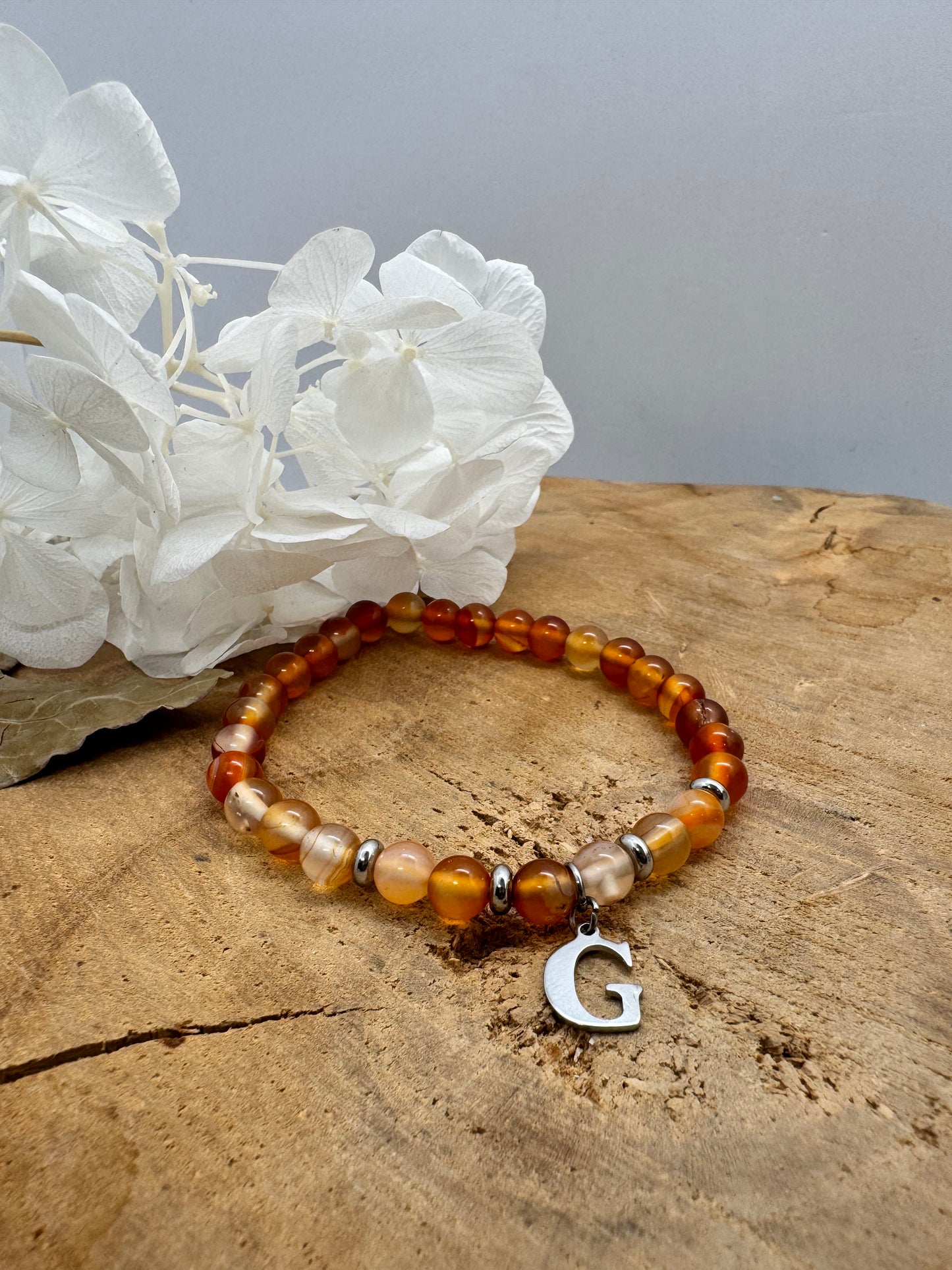 Bracelets en pierre naturelle de naissance avec initiales personnalisables