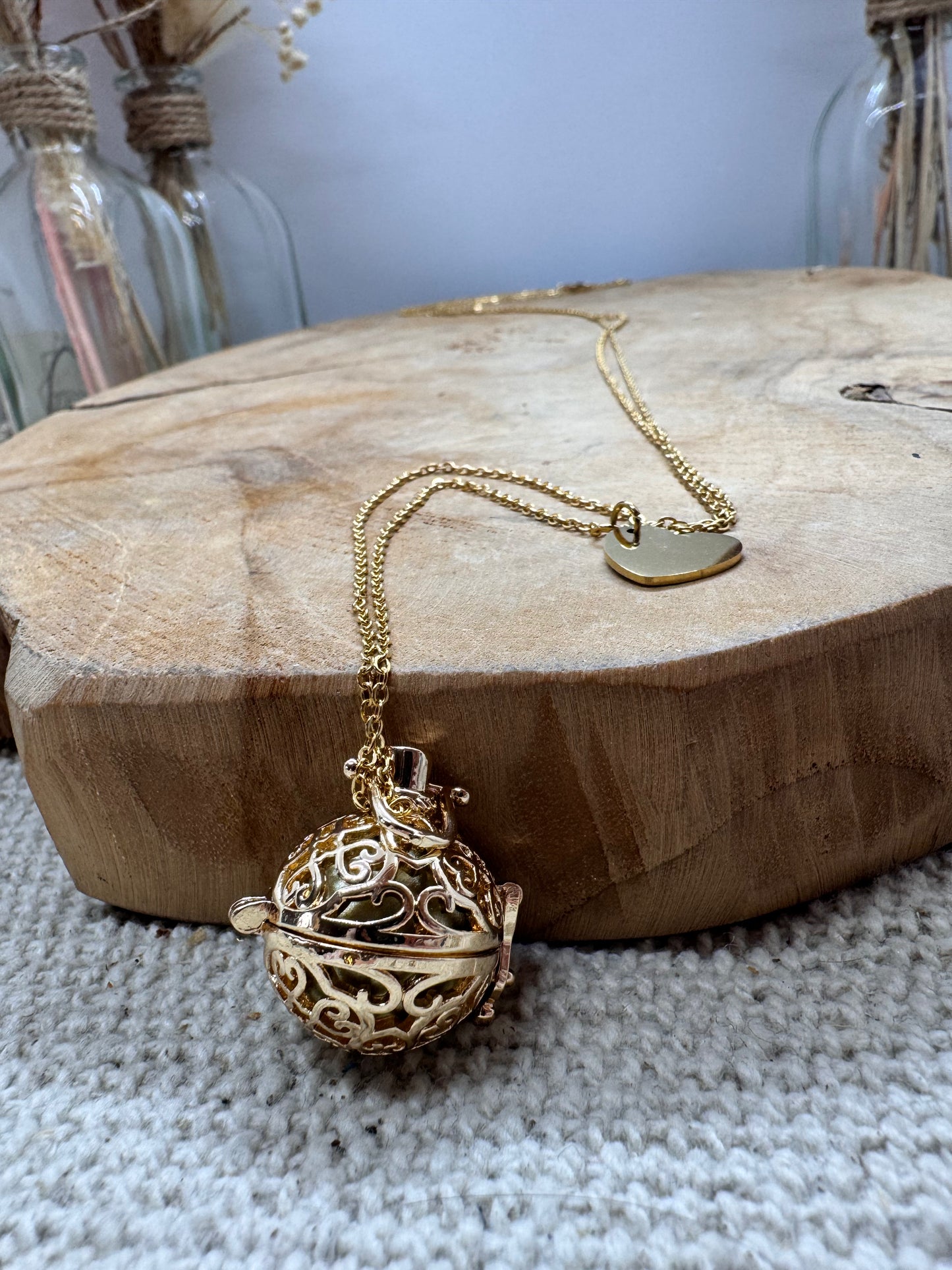 Bola de grossesse en acier inoxydable doré – Motif cœur