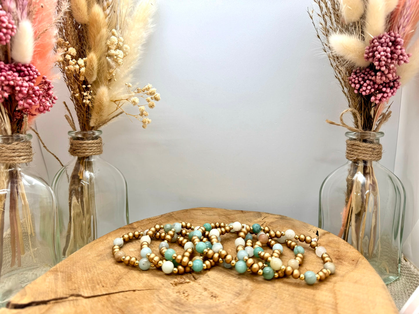 Bracelets en Pierre Amazonite et Bois Doré