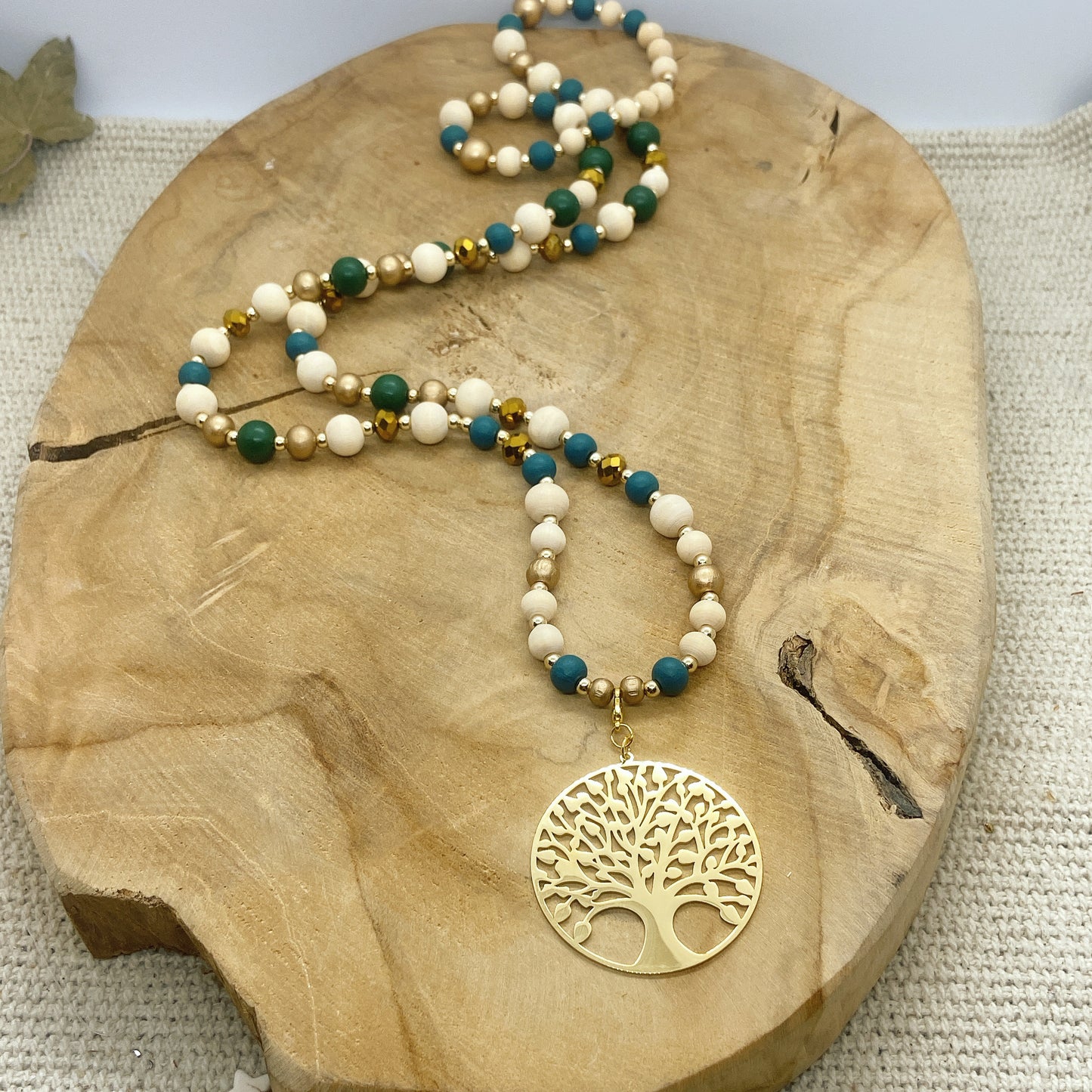 Sautoir bohème chic pendentif arbre de vie doré