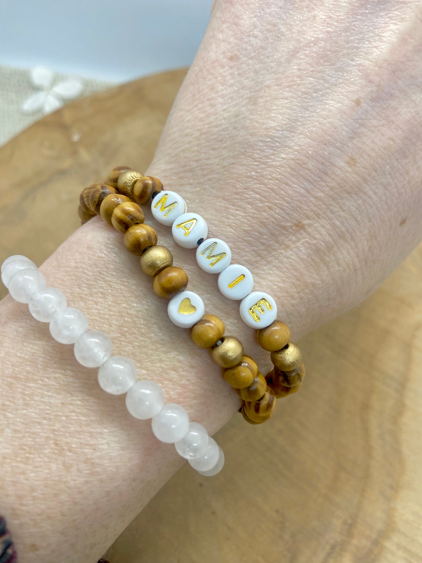 Bracelet en bois cadeau mamie fêtes des grand mères