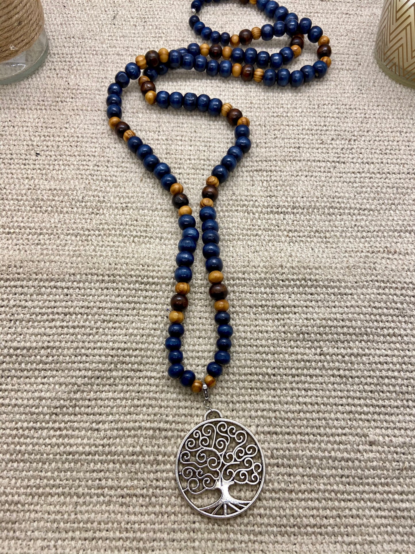 Sautoir en bois bohème chic pendentif mandala