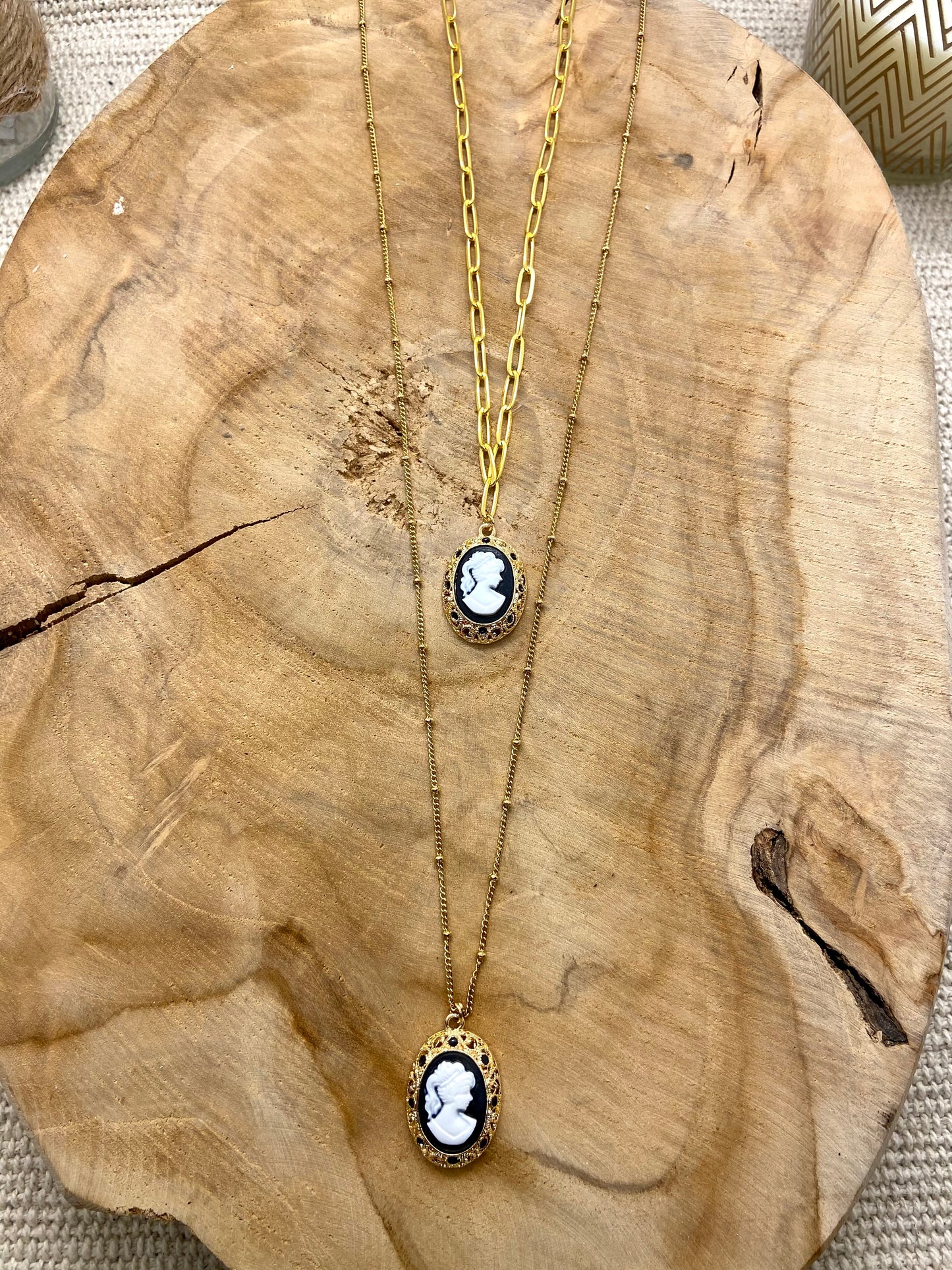 Chaînes en acier inoxydable pendentif camée vintage