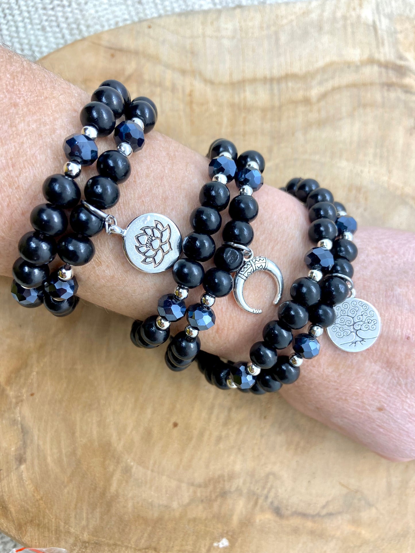 Duo de Bracelets noirs à Breloque