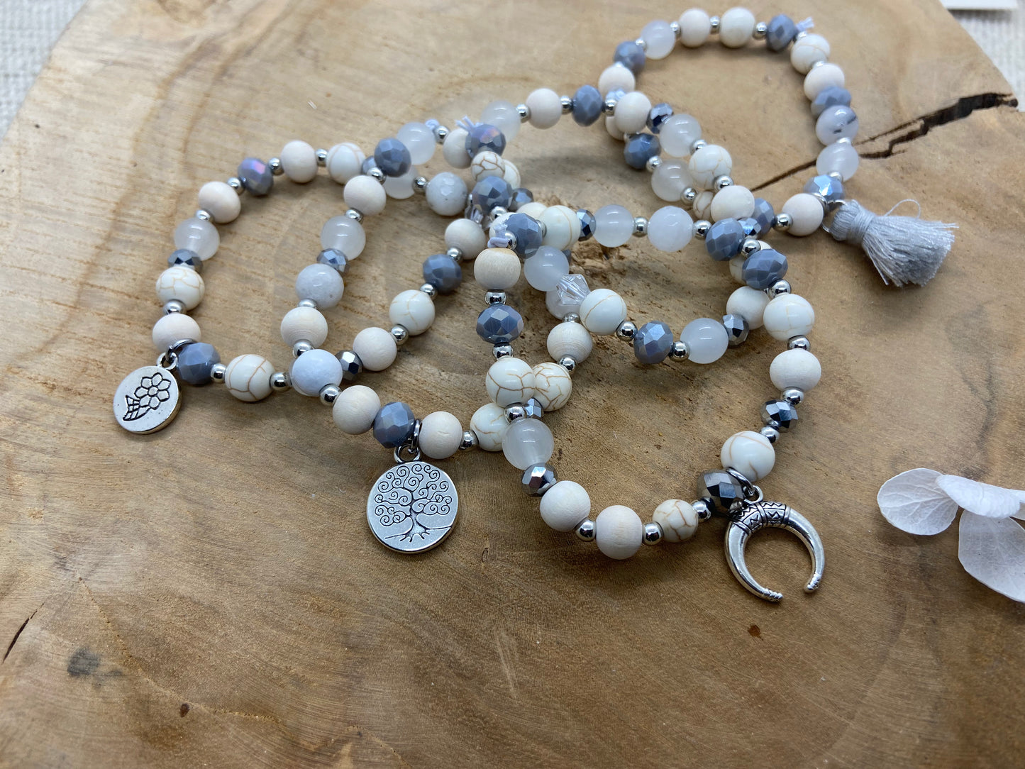 Bracelets en Verre, Agate Bois et Howlite