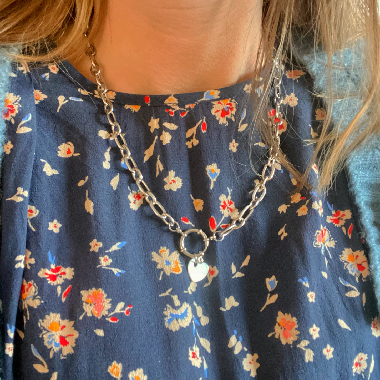 collier chocker raz du cou en inox pendentif Coeur