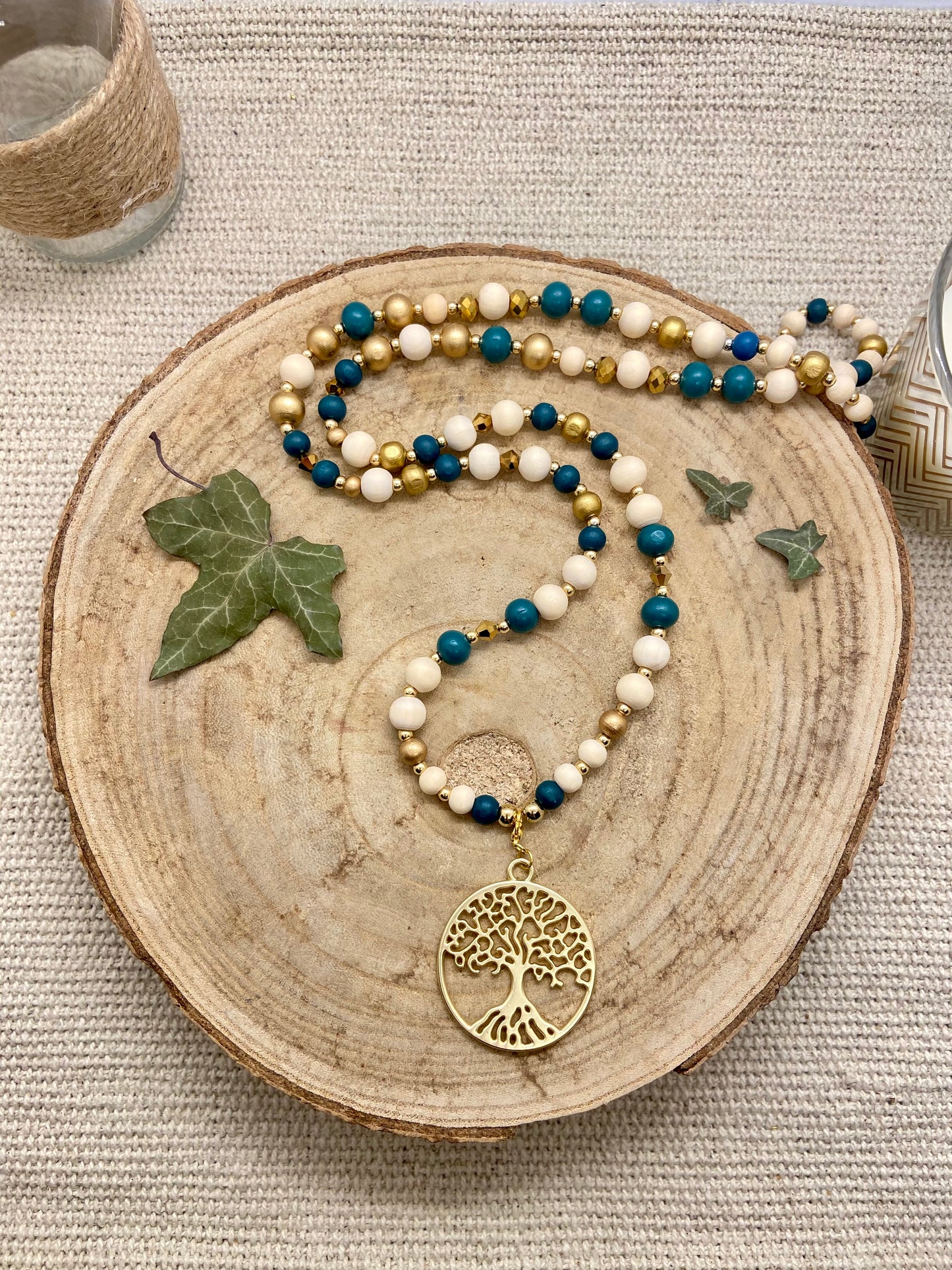 Sautoir bohème chic pendentif arbre de vie doré