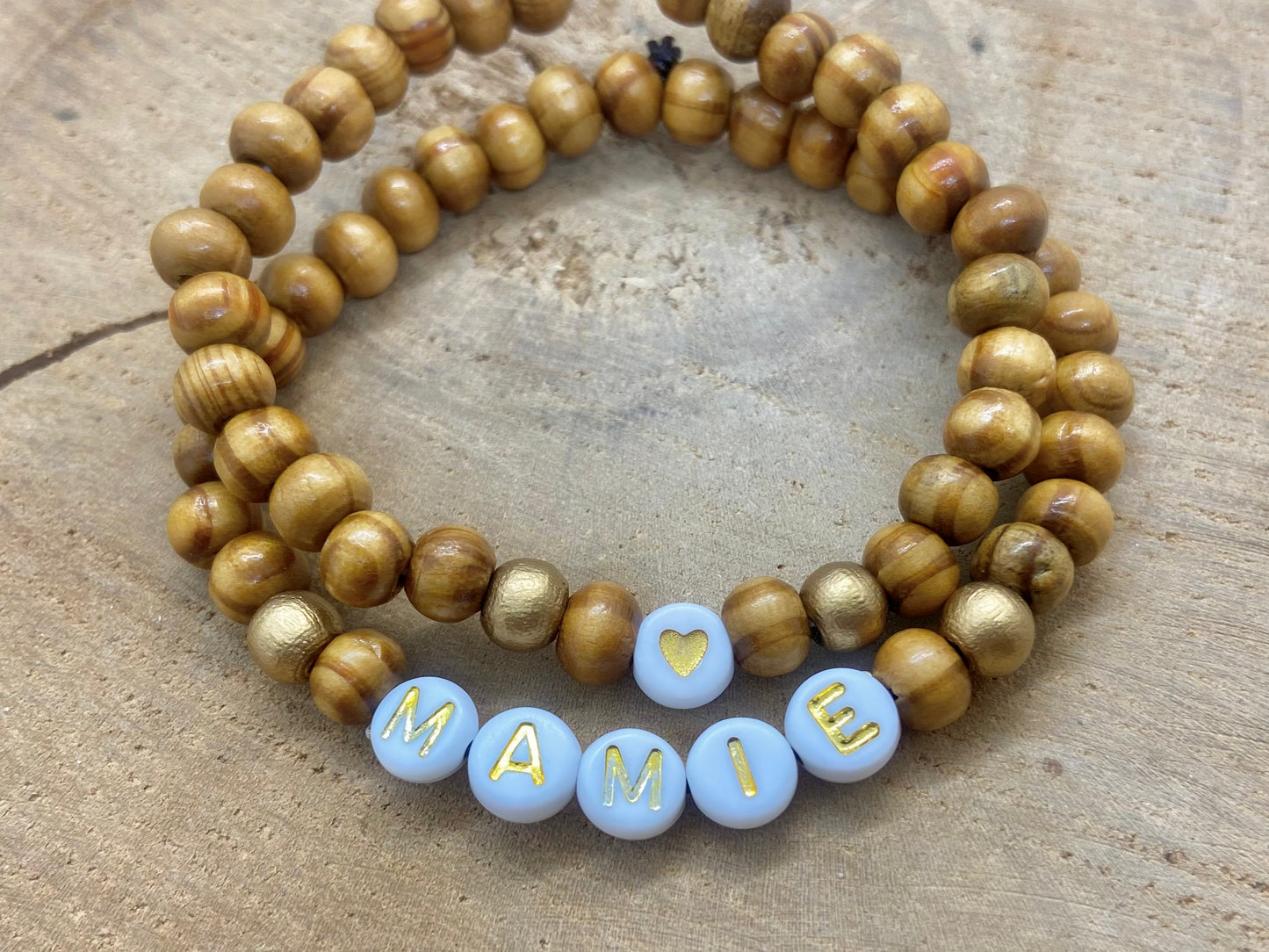 Bracelet en bois cadeau mamie fêtes des grand mères
