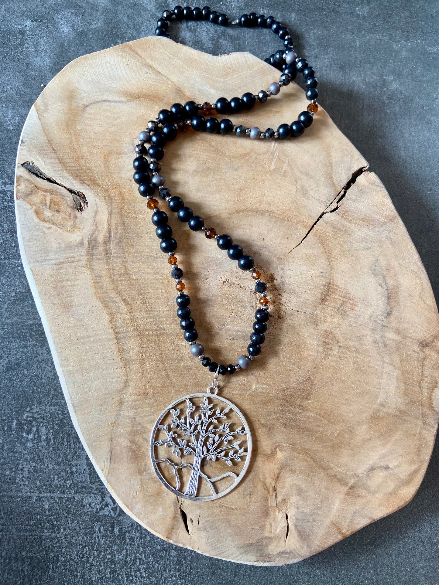 Sautoir bohème chic pendentif arbre de vie