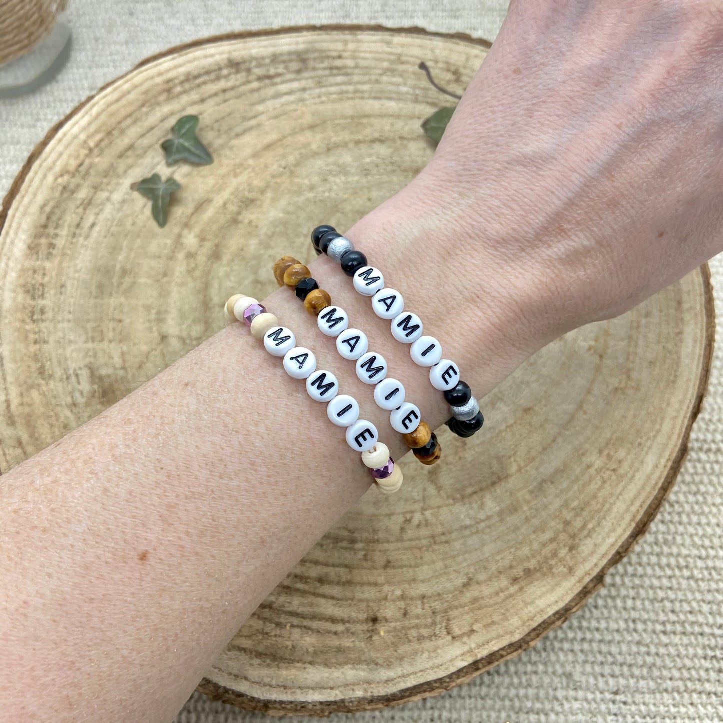 Bracelet en bois cadeau mamie grand mère