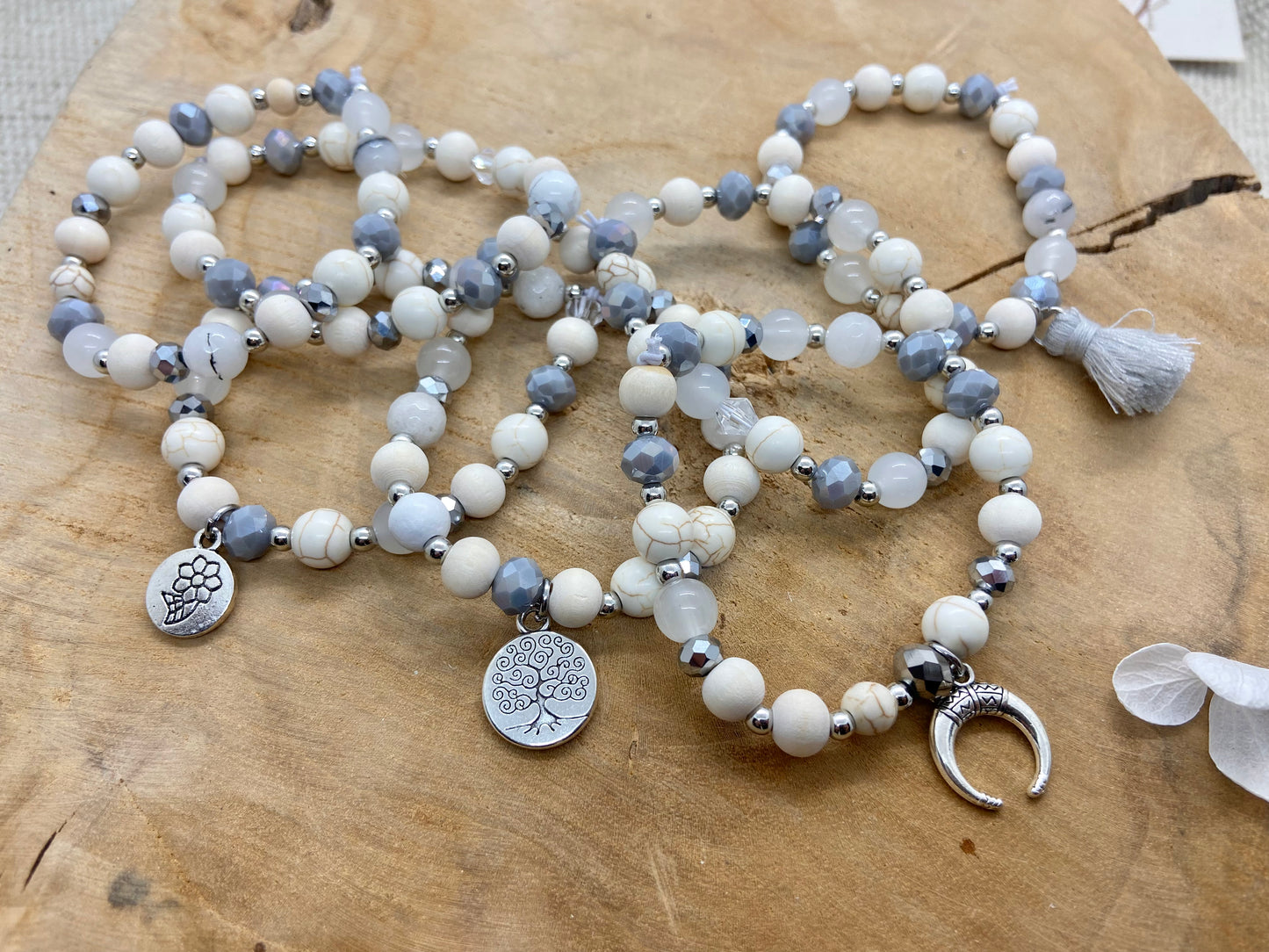 Bracelets en Verre, Agate Bois et Howlite