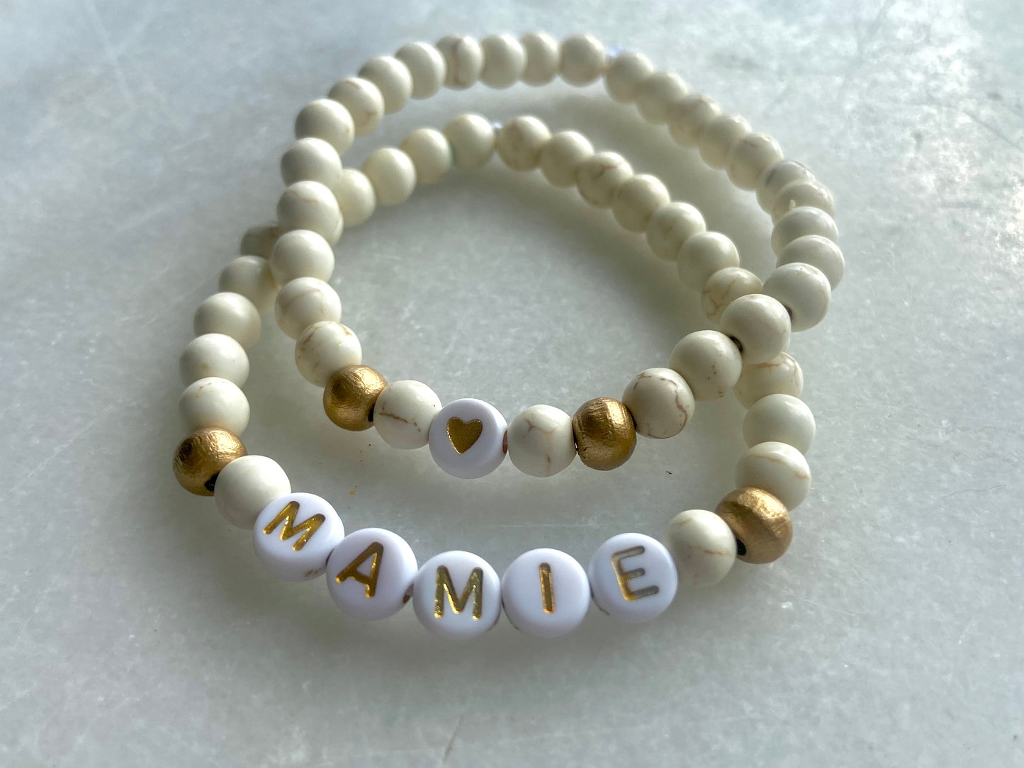 Bracelet en bois cadeau mamie fêtes des grand mères