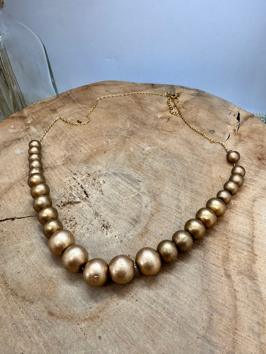 Où Trouver un Collier Boulier en Bois - Style Vintage Tendance Rétro en Savoie ?