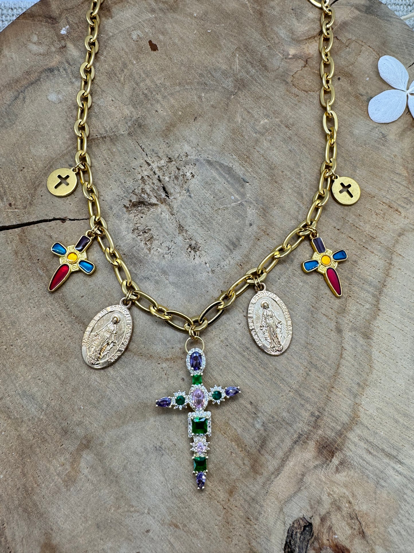 Collier acier inoxydable avec breloques talisman pendentif croix multicolore fine