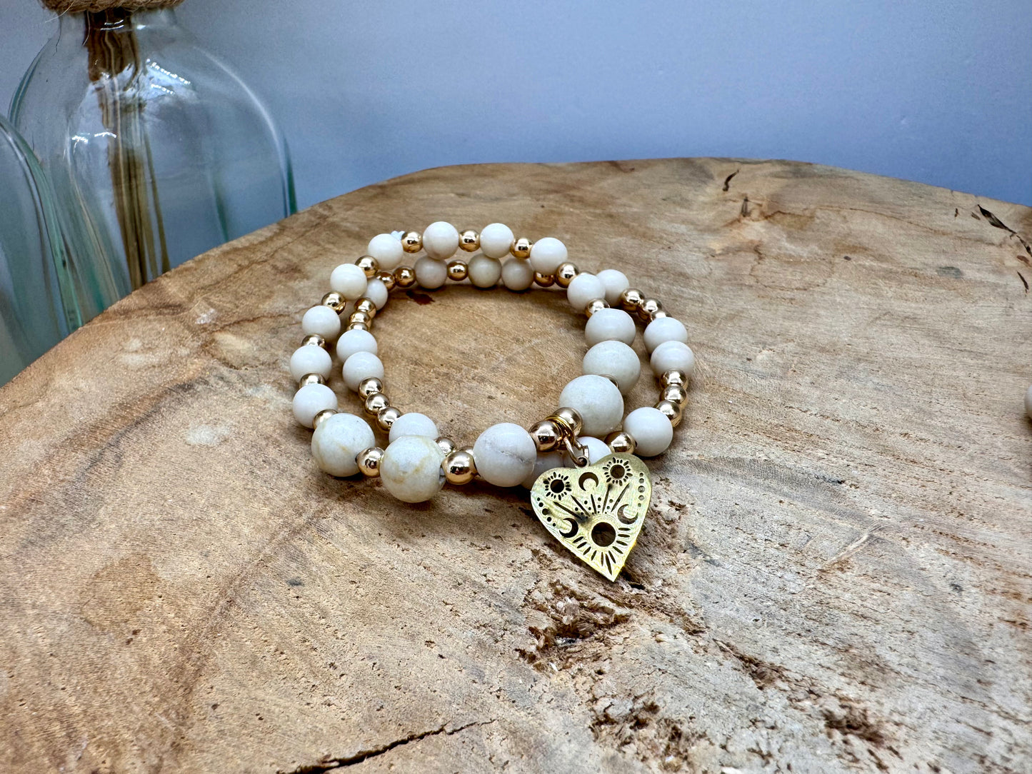 Bracelets en pierre naturelle blanche et acier inoxydable : Cœur mystique