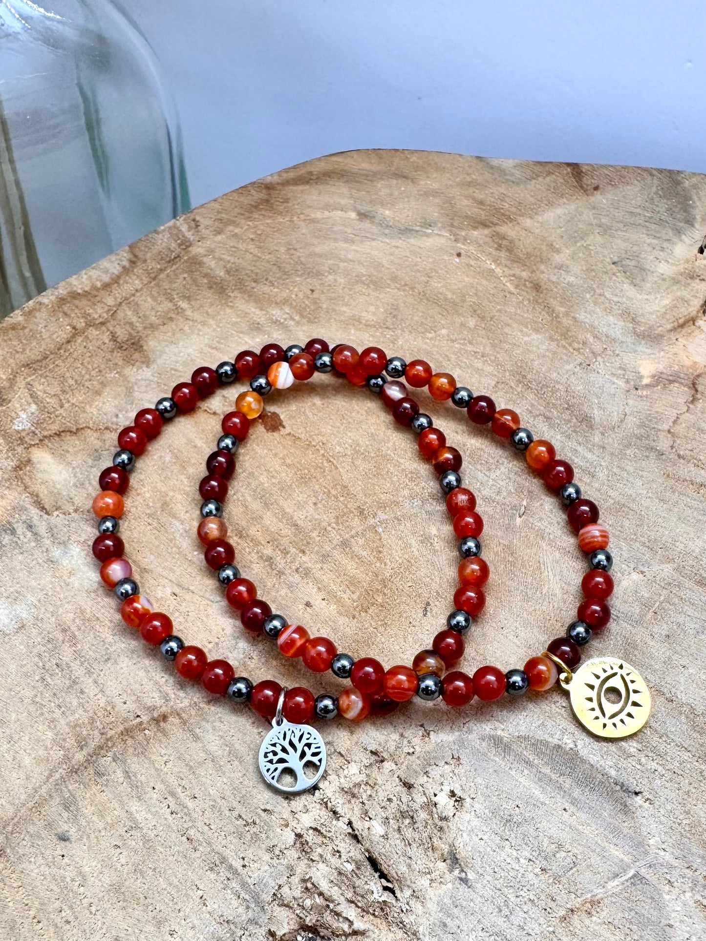 Collection de bijoux élastiques, bracelets et bagues élastiques en Agate Rouge & Marron