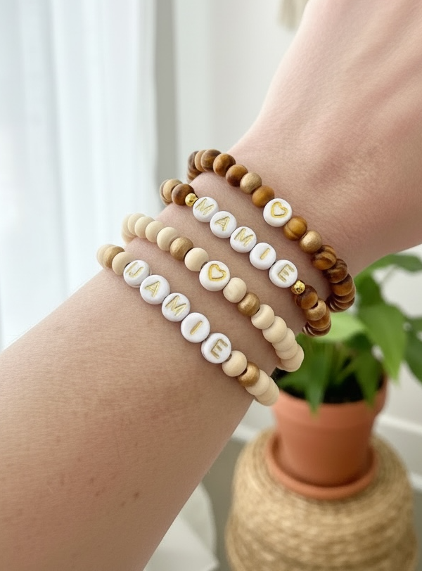 Bracelet en bois cadeau mamie fêtes des grand mères