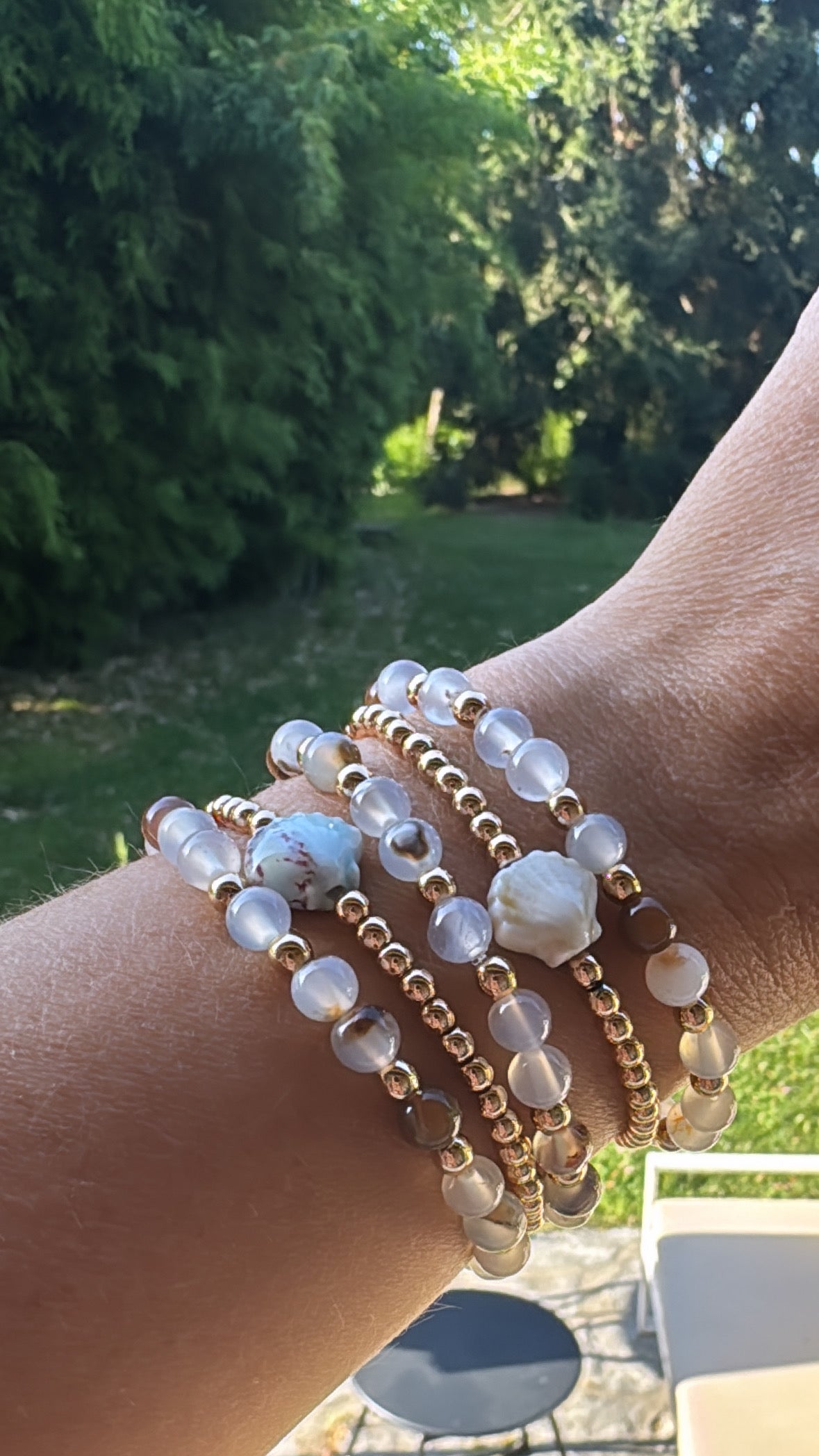 Bracelets d’été en pierres naturelles Agate et Céramique motif coquillage