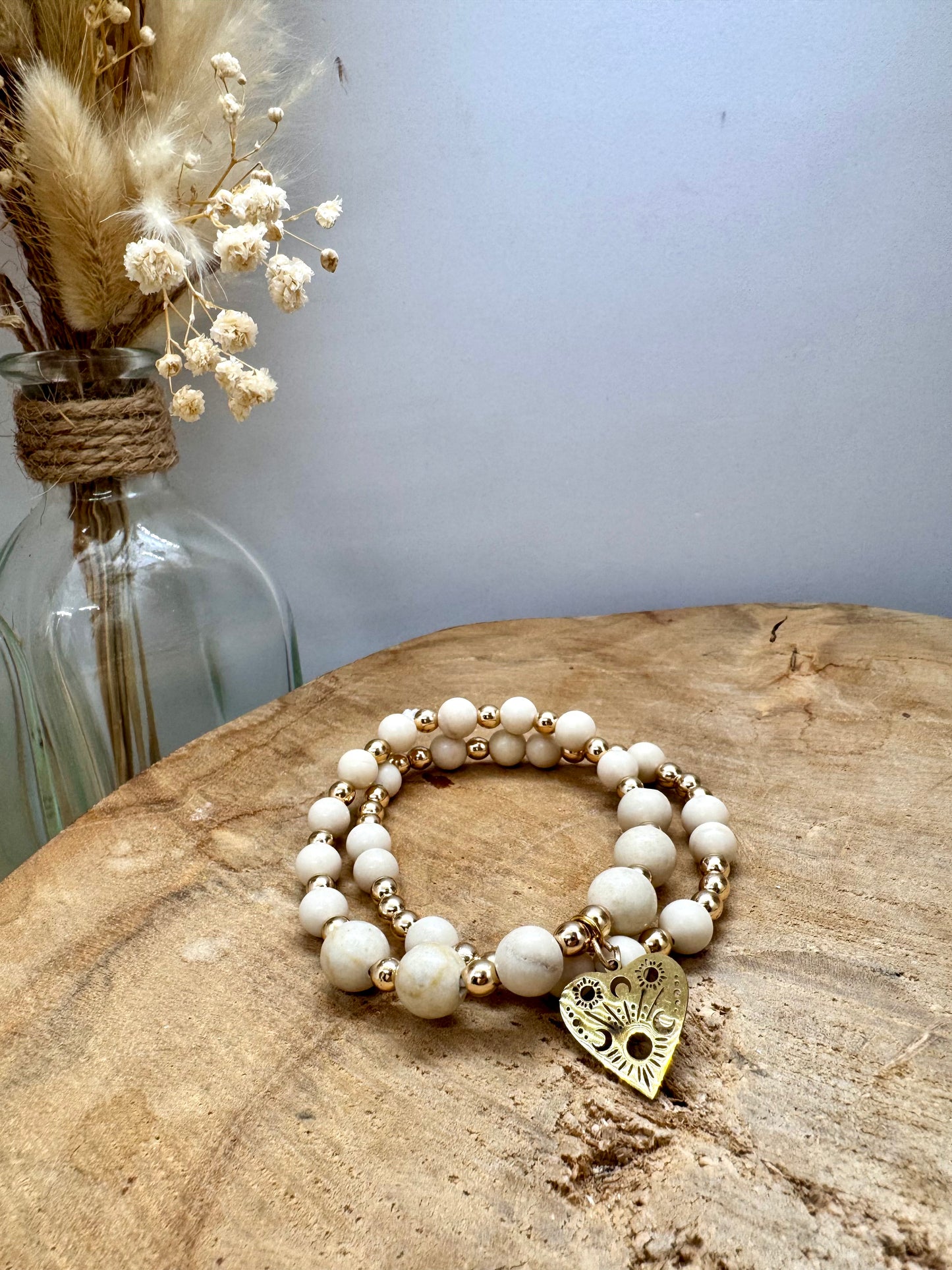 Bracelets en pierre naturelle blanche et acier inoxydable : Cœur mystique