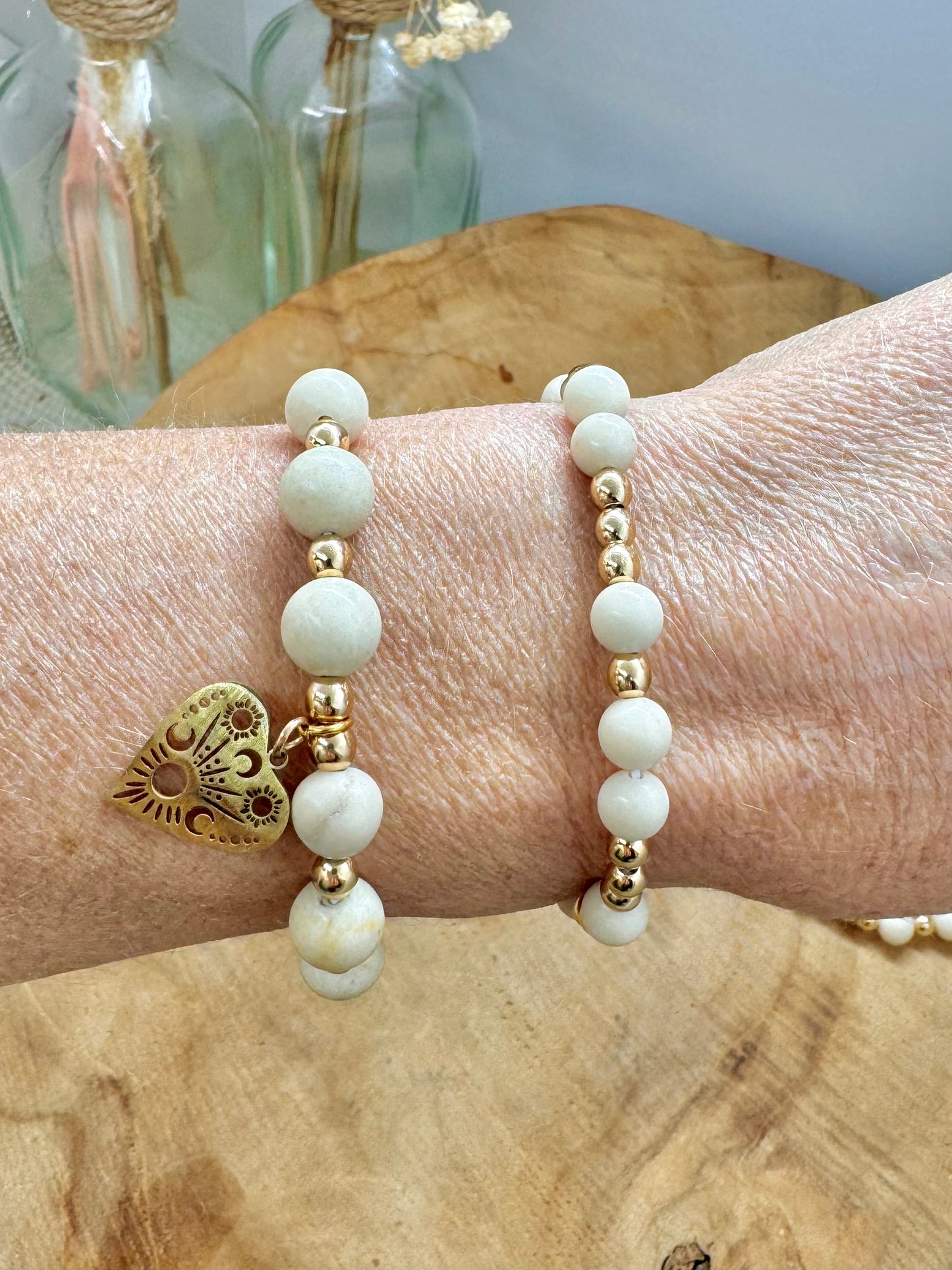 Bracelets en pierre naturelle blanche et acier inoxydable : Cœur mystique