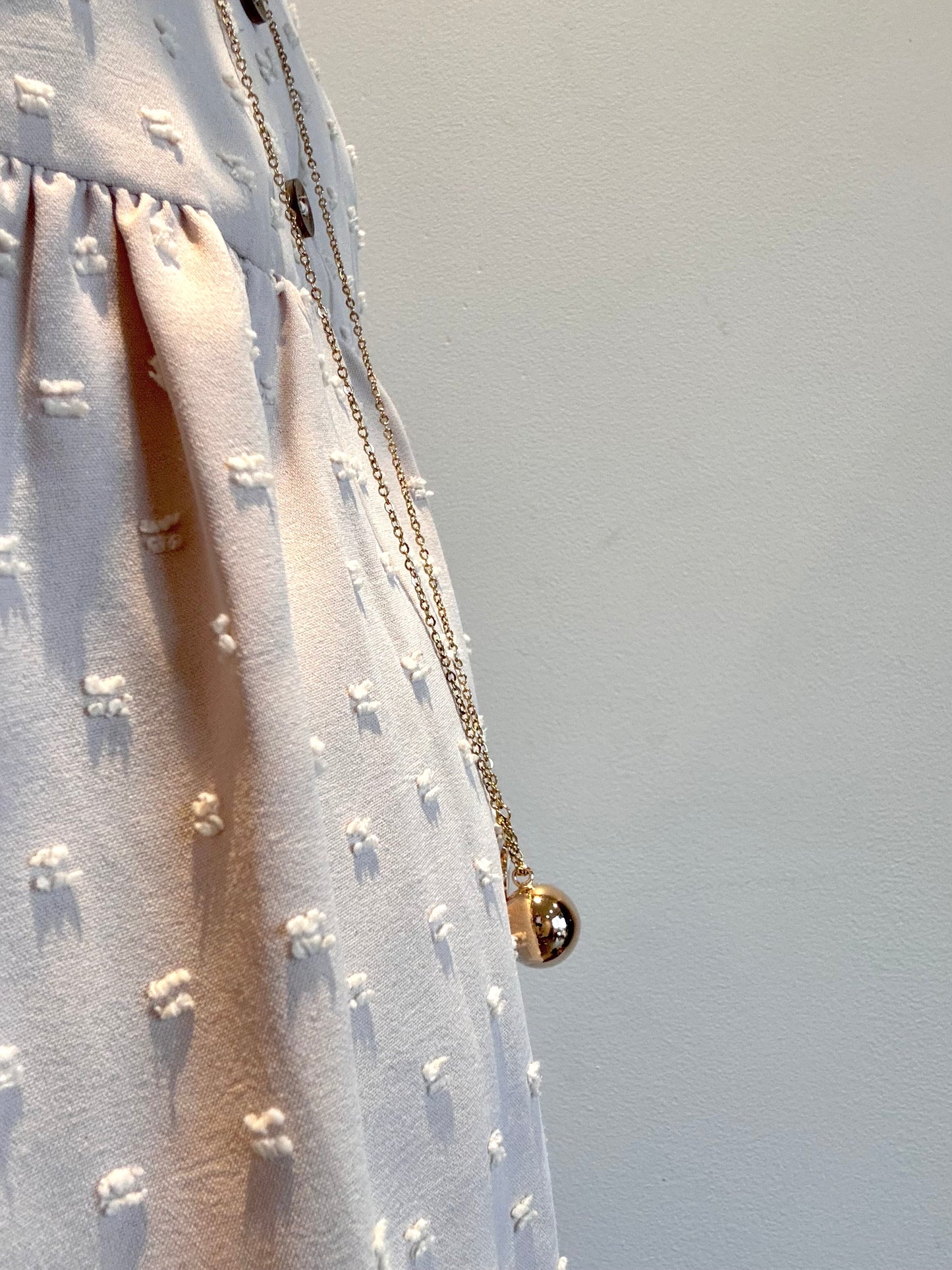 Bola de grossesse doré – Carillon apaisant & détail cœur