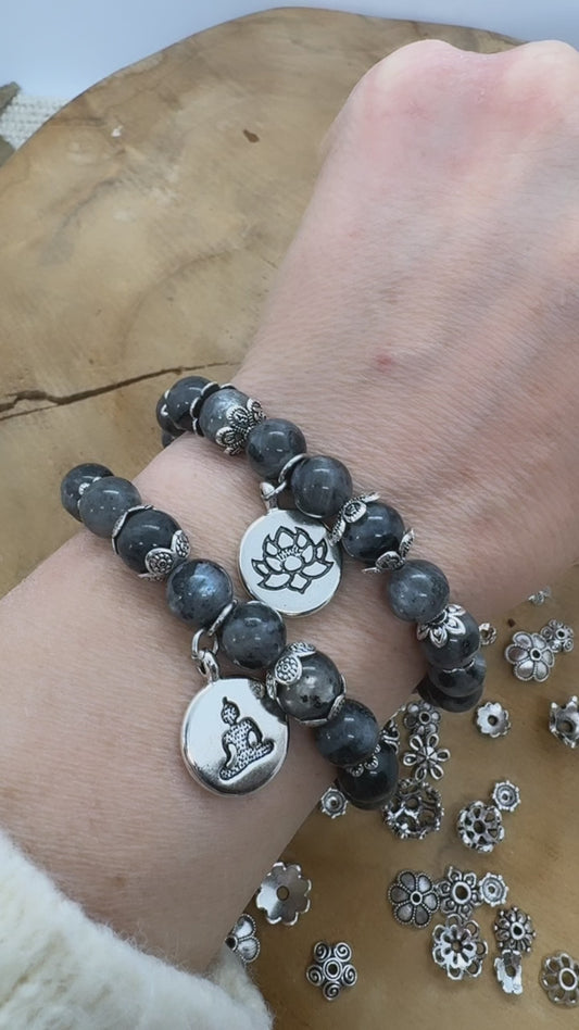 bracelet en pierre naturelle, labradorite sur le thème du yoga et des énergies