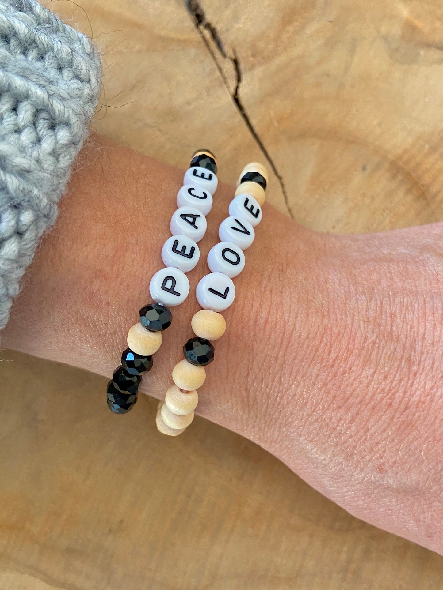 Duo de bracelets à message Peace and Love